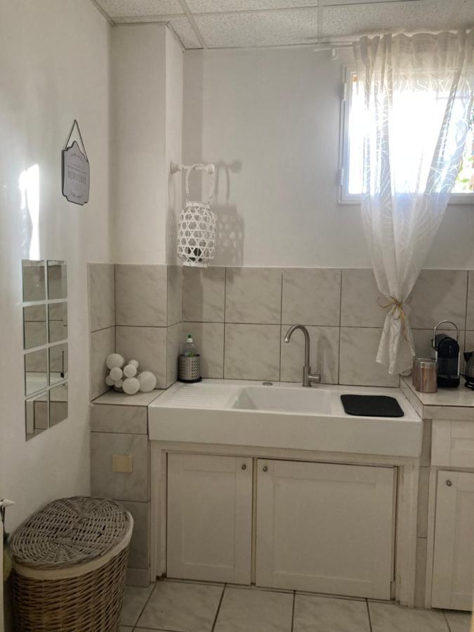Gite Comme A La Maison 耶尔 外观 照片