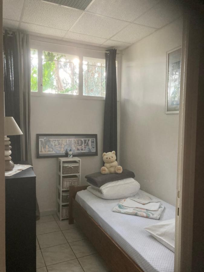 Gite Comme A La Maison 耶尔 外观 照片