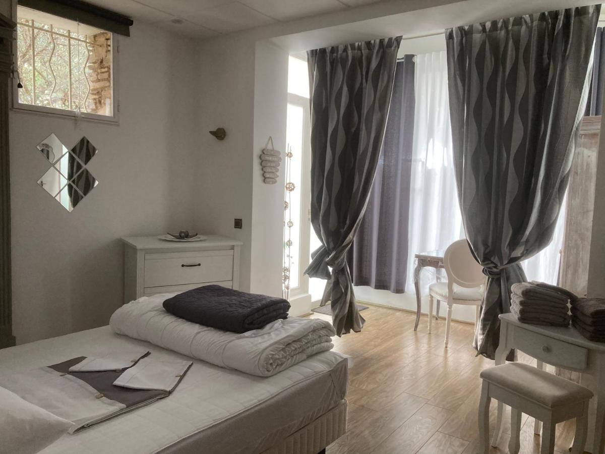 Gite Comme A La Maison 耶尔 外观 照片